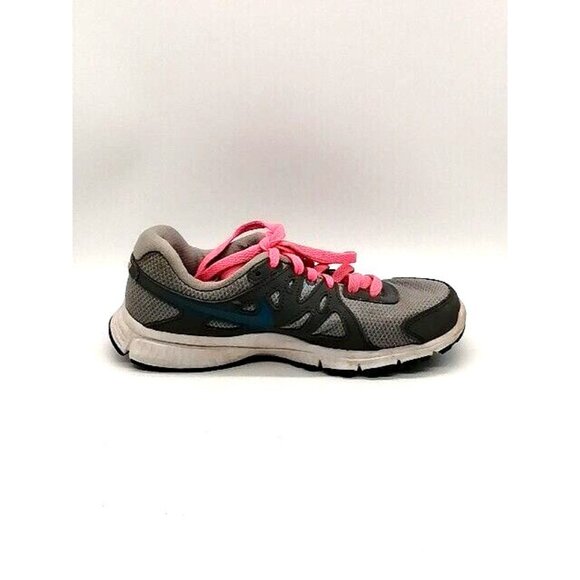 Nike Womens Sneakers Revolution 2 Gray Pink‎ Lace Up Running Shoe Padded 6.5 - Picture 2 of 10